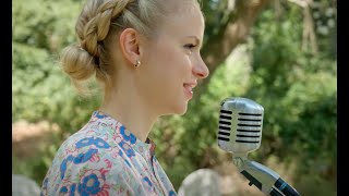 KEINE AHNUNG, OB DAS LIEBE IST - Julia Engelmann - neues Buch Titelgedicht - Backyard Session