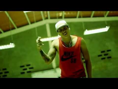 PICO MC -  DE VUELTA  (VIDEO OFICIAL)