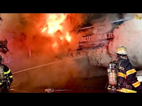 *MASSIVE INFERNO~FDNY BOX 2326}{FDNY BATTLING 5TH ALARM FIRE IN TAXPAYERS ON PROSPECT AVENUE, BRONX*