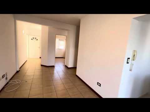 Hipólito Yrigoyen 241. Martínez. 