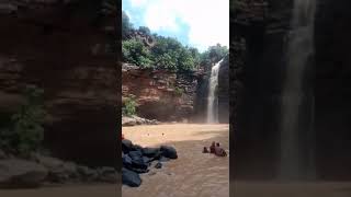 preview picture of video 'Water fall at lakhaniya dari'