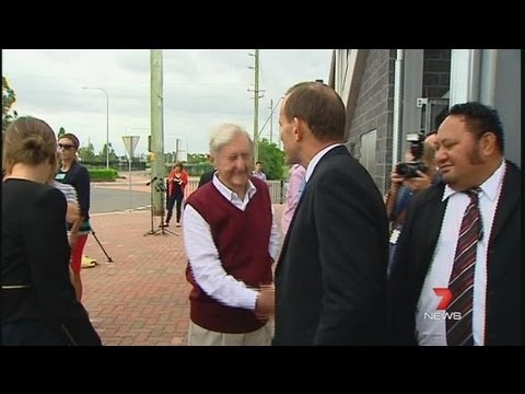 [7 NEWS] Tony Abbott at CityRail Leumeah Station- 7 News Sydney 6PM 2/3/2013