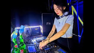 Download lagu DJ BREAKBEAT TERBARU 2021 PENANTIAN | MELUKIS SENJA | DJ REMIX FULL BASS SEPESIAL 2021 mp3