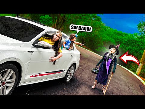 THE WICKED WITCH FOLLOWED ME AND MY LITTLE SISTER ON THE ROAD!