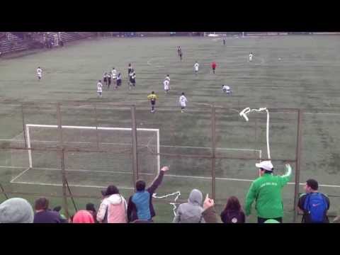 "deportes puerto montt gritando el gol 2 a bochorno!!! en bochorno" Barra: Los del Sur &bull; Club: Deportes Puerto Montt