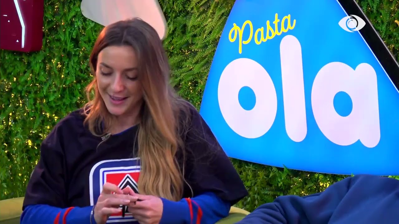 Zgjohem në mëngjes…/ Juela dhe Mateo këndojnë së bashku