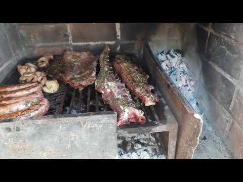 SEGUIMOS CON EL ASADITO DEL DOMINGO EN CASA