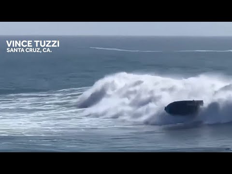 Family survives boat capsizing near Santa Cruz lighthouse