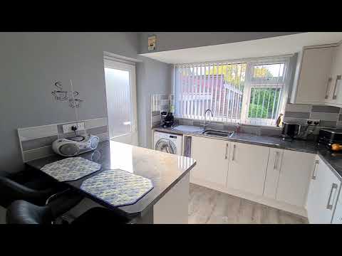 Lower Eastern Green Lane, Eastern Green, Coventry, CV5 7DT - £279,950