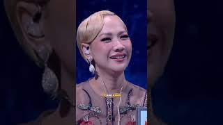 Download lagu Pasangan Duet yang Sangat Romantis mp3