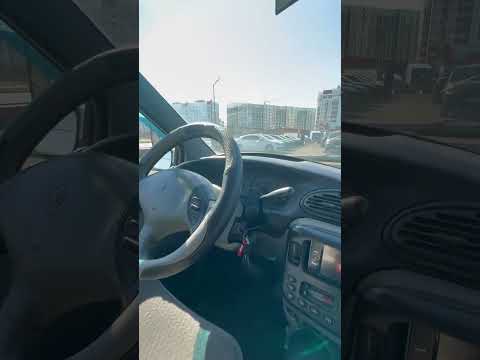 фото plymouth voyager iii 0