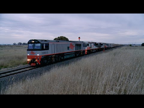 7PM9 SCT Freight Train With Boxcars, Containers & Steel (26/4/2022) - PoathTV Australian Railways