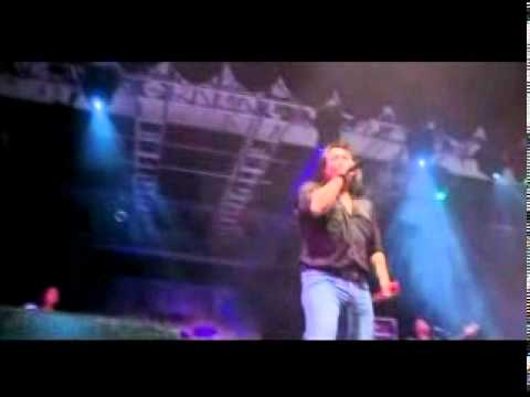 Zaw Win Htut: The Commander (ပဲ့ကိုင္႐ွင္)