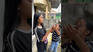 Download lagu Phone snatching prank 📱 mp3