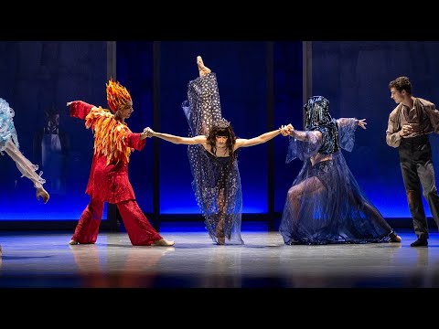 Trailer DER BLAUE VOGEL ODER DIE SUCHE NACH DEM GLÜCK - Die Theater Chemnitz