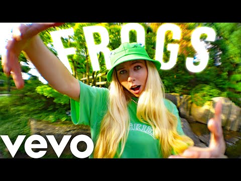 AwesomeElina - FROGS (Offizielles Musikvideo)