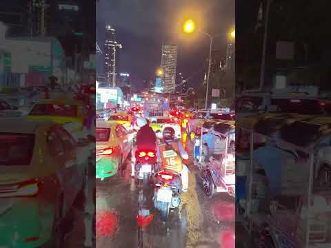🇹🇭⛈️#bangkok #thailand #rainyseason #southeastasia #amazingthailand #visitthailand