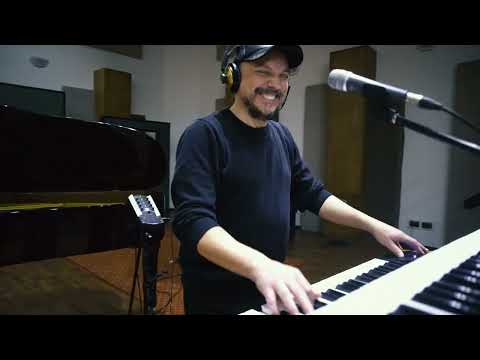 Queen & Disco Legends Medley | Live Session | Efecto Mercury