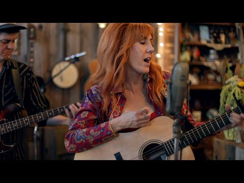 Brea Burns and the Boleros video