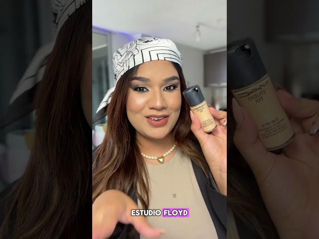 Vídeo relacionado con MAC Studio Fix fluid spf 15 foundation NC25 by M.A.C