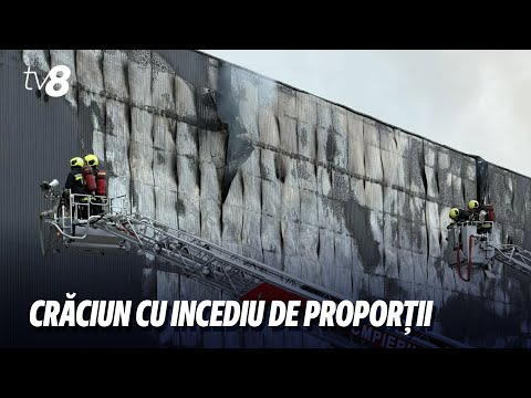 Incendiu de proporții la Chișinău: Peste 70 de salvatori au luptat cu flăcările la un depozit