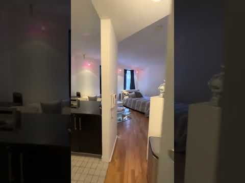 Prime West Village Studio on Celebrity Studded Perry Street