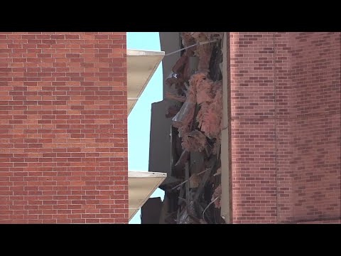 A utilities explosion Friday at the University of Nevada, Reno caused the partial collapse of a dormitory building and at least minor injuries, authorities said. (July 5)