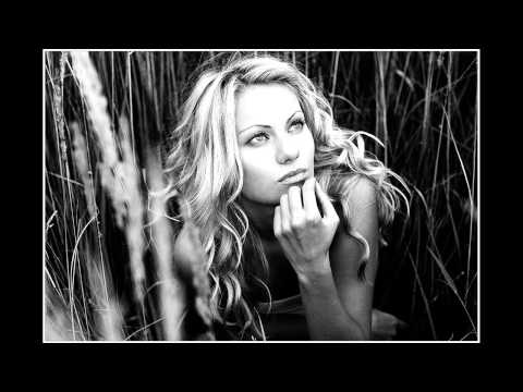 Arctic Moon vs. Vinid & Vla-D - Afterworld is Black & White