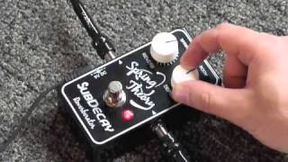 Video thumbnail for Subdecay Spring Theory Reverb Effect Pedal Demo by Phil Vickman