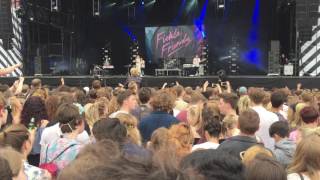Fickle Friends - Cry Baby @ Community Festival, Finsbury Park (1/7/17)