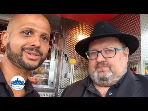 * Live vom Hähnchen-Grill-Stand "Witwe Bolte" in Heepen *