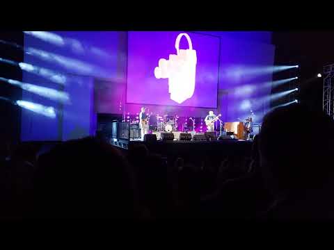 Jack Johnson "Banana Pancakes" - Live at the Irvine Bowl in Laguna Beach, CA Nov 8, 2025.