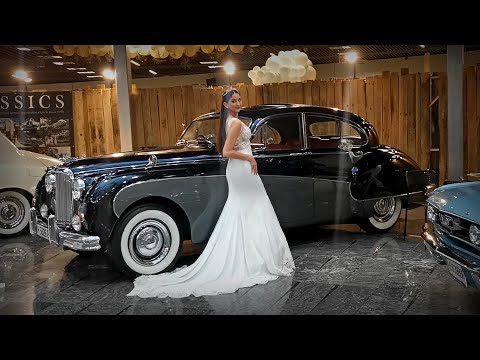 1957 Jaguar MKVIII at new RG Classics premises