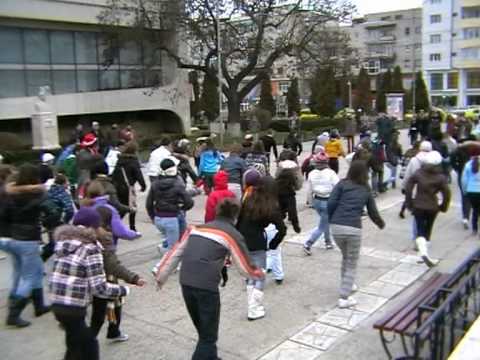Flashmob Michael Jackson Dance Tribute - Vaslui Piata Civica -DeLuk