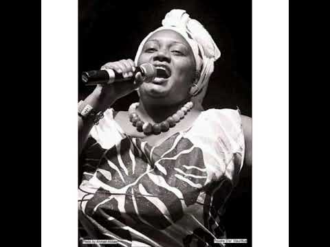 manike tipikmen mauricien Rusina lacruche