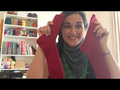 Knitting Expat - Episode 3 - I Have Giant Feet!