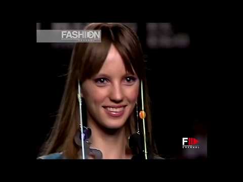 AGATHA RUIZ DE LA PRADA Spring Summer 2010 Madrid - Fashion Channel