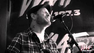 Video thumbnail of "Stone Sour - Through the Glass (acoustic)"