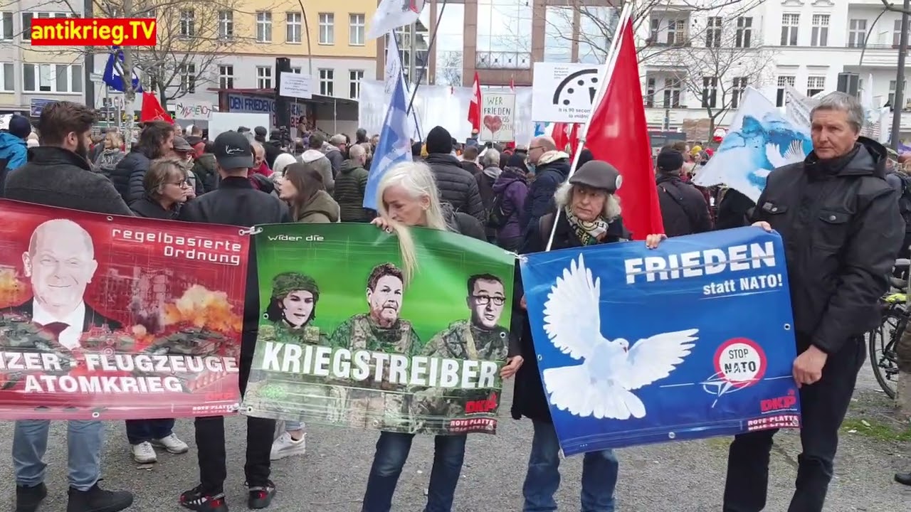Eindrücke vom Berliner Ostermarsch 2023 - Den Frieden gewinnen - nicht den Krieg
