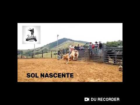 CIA DE RODEIO 2HOPING BUCKING BULLS TREINO