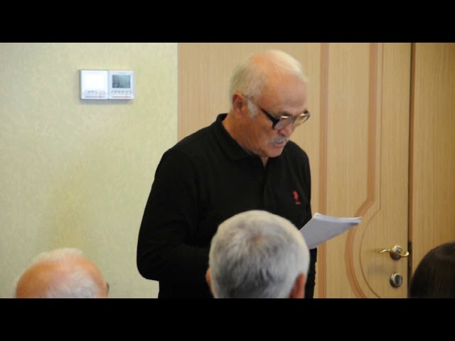 Россиянең атказанган, Татарстанның халык артисты Николай Дунаев  Яков Емельянов шигырьләрен укый