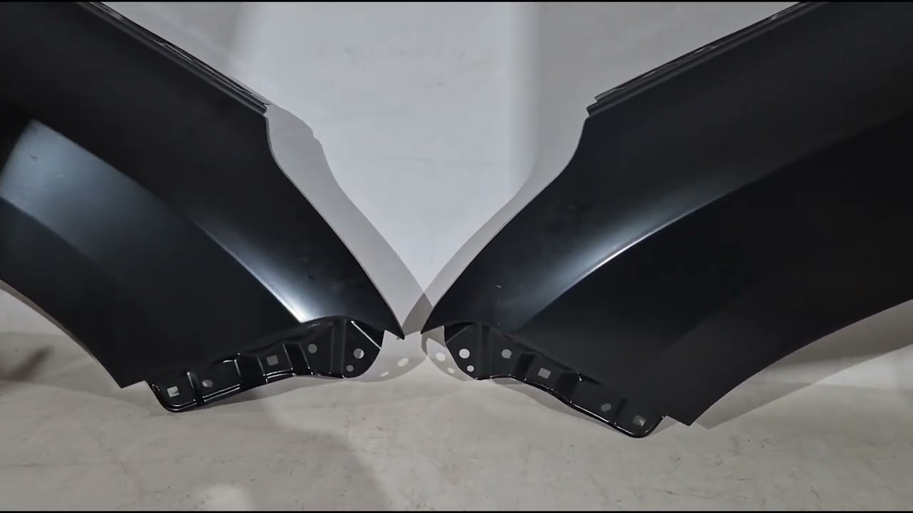 Lexus LX570/450d 2008-2022 гг. Крыло 2016-2023 (1 шт) Video 1