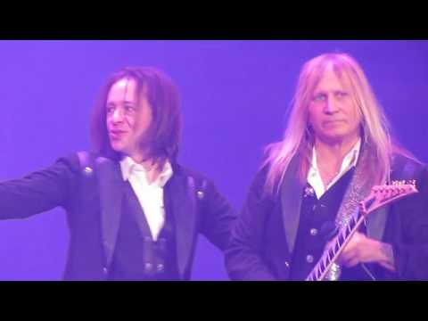 Trans-Siberian Orchestra Ghost of Christmas Eve Band Intros Green Bay, WI 11-14-'18