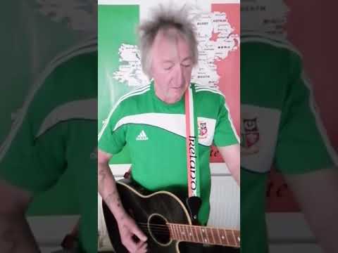 Phil Wilde. The Town I Loved So Well