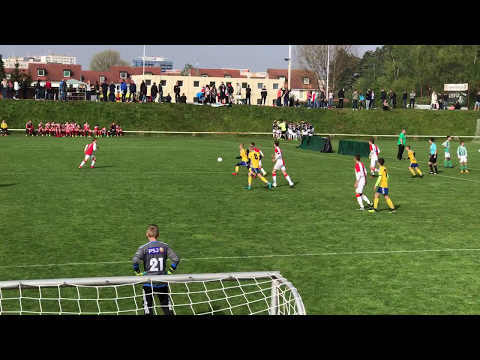 2. zápas: SKS - FKM Vysočina Jihlava 3:0