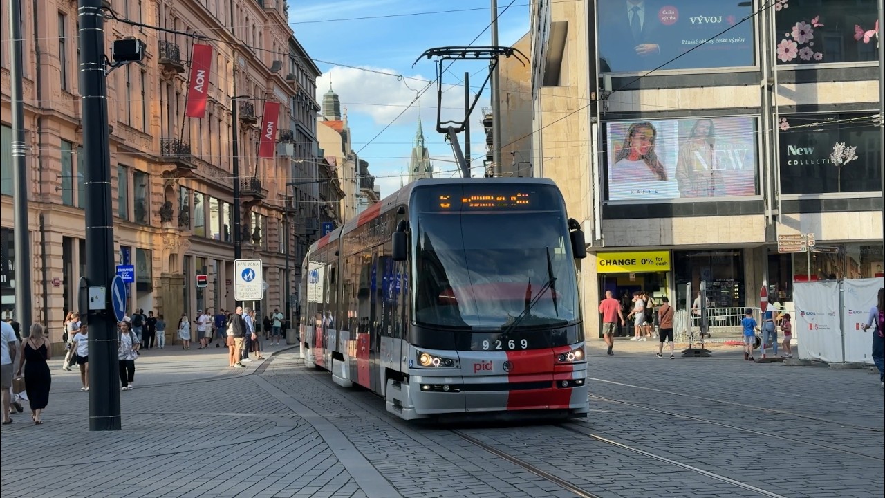 Трамваи Škoda 52T в Праге / Škoda 52T trams in Prague