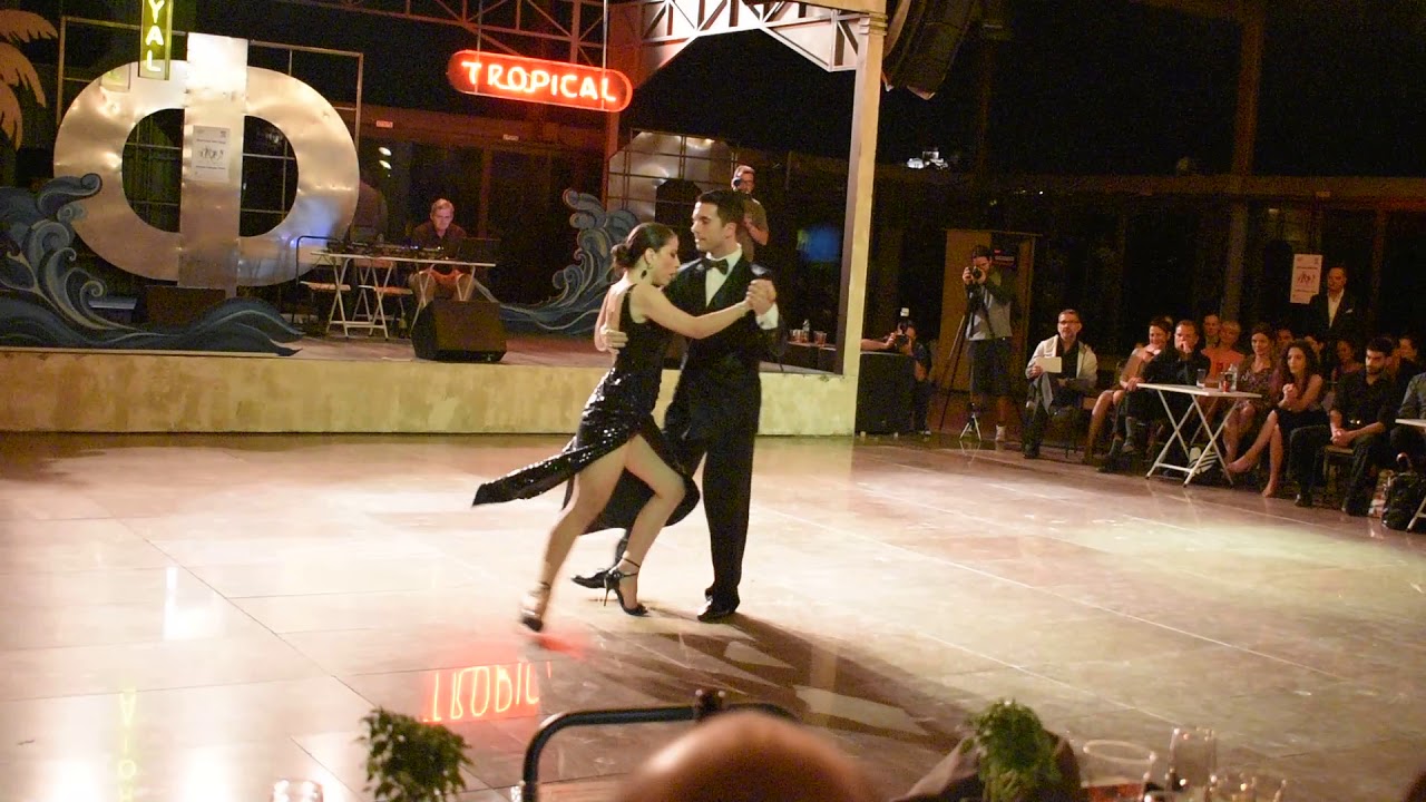 Escualo - Marianna Koutandou & Vaggelis Hatzopoulos Athens 31/5/2018