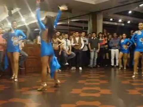 IREME EN "LA NOCHE IDEAL" DE CARLOS ARAGON. Direccion: Gabriela Mancini 22-9-12