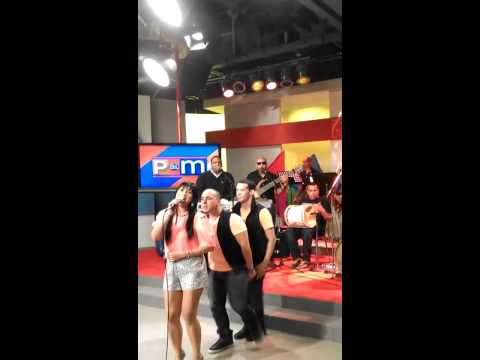 Aileen en Pégate al Mediodía