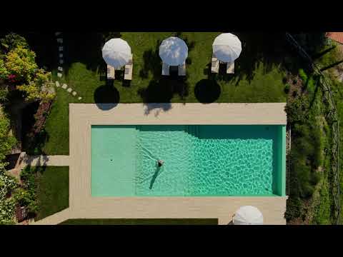 Lupaia - Summer in Tuscany